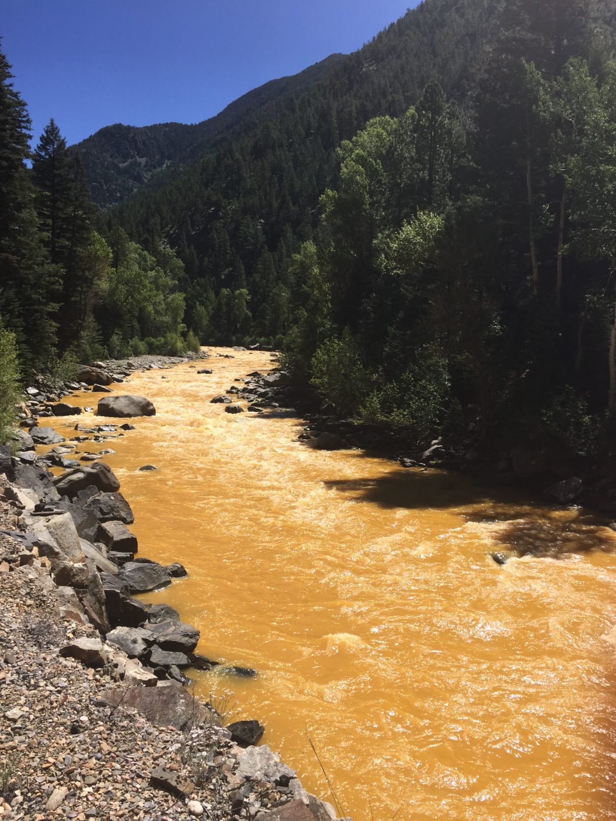 State says it plans to sue EPA over mine spill
