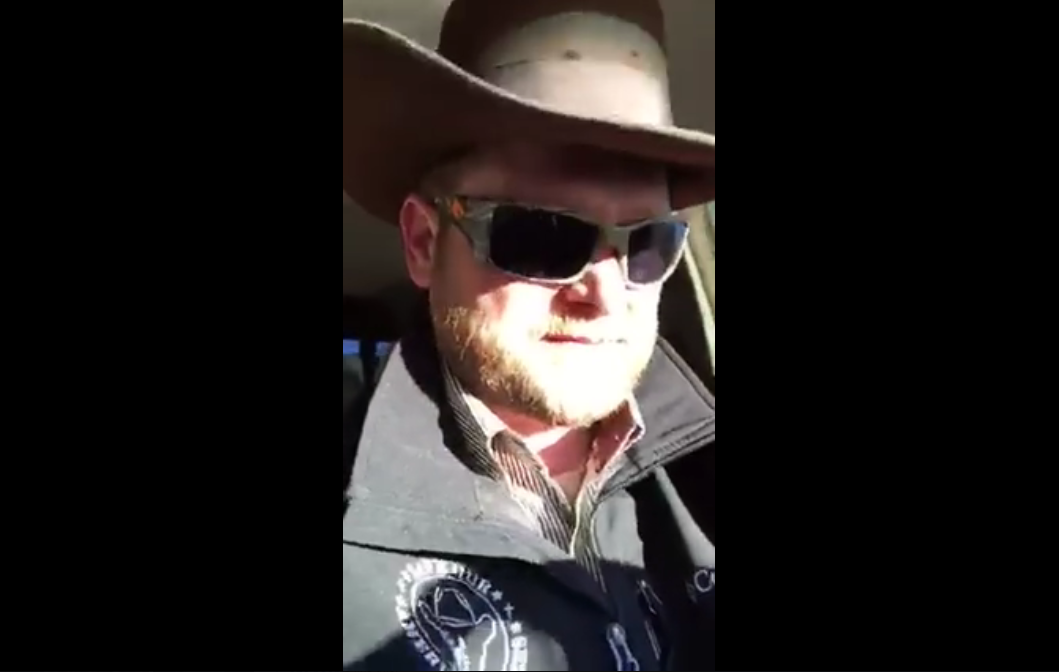 NM rancher tears up grazing contract at Oregon occupation
