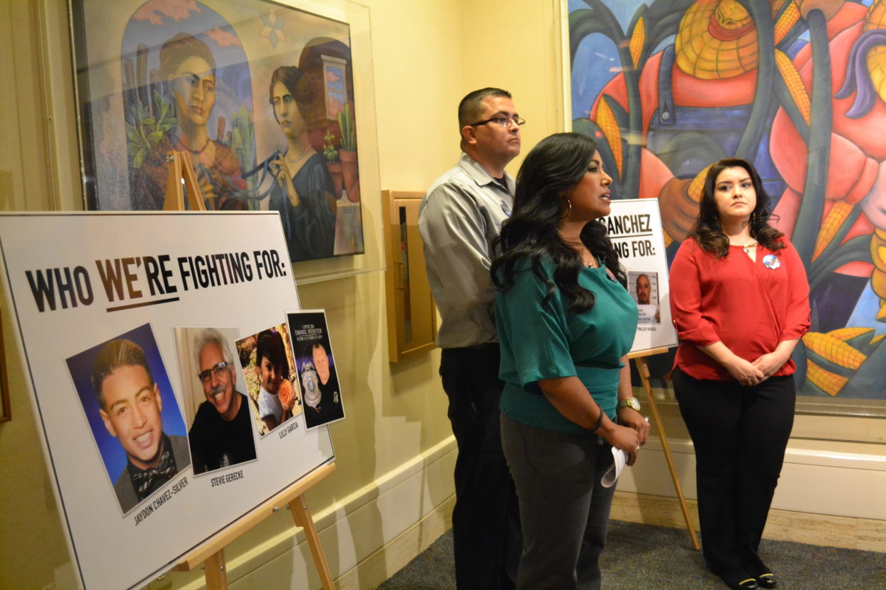 Victims’ families to Sanchez: vote on crime bills