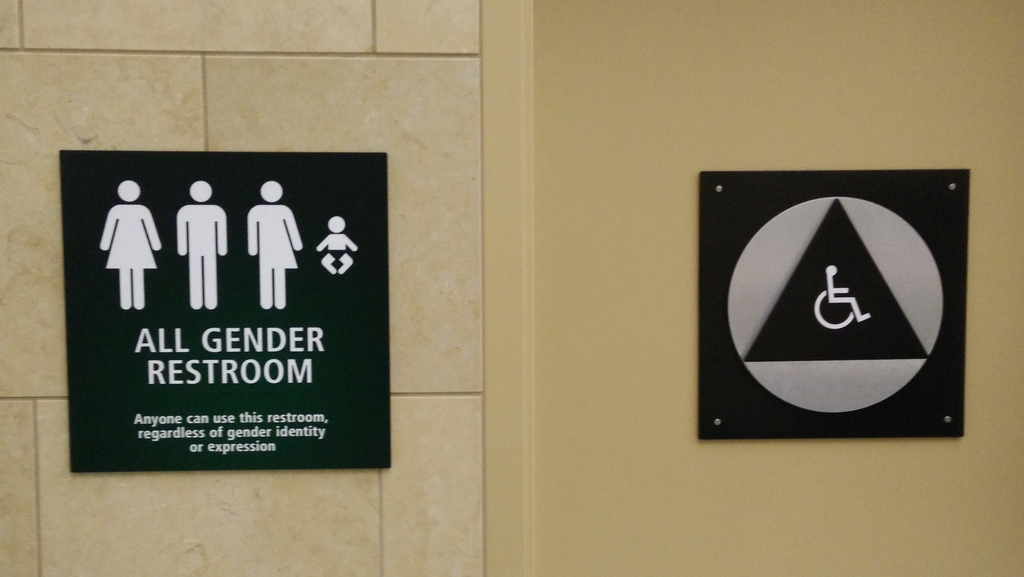 Feds: School districts must accommodate transgender students
