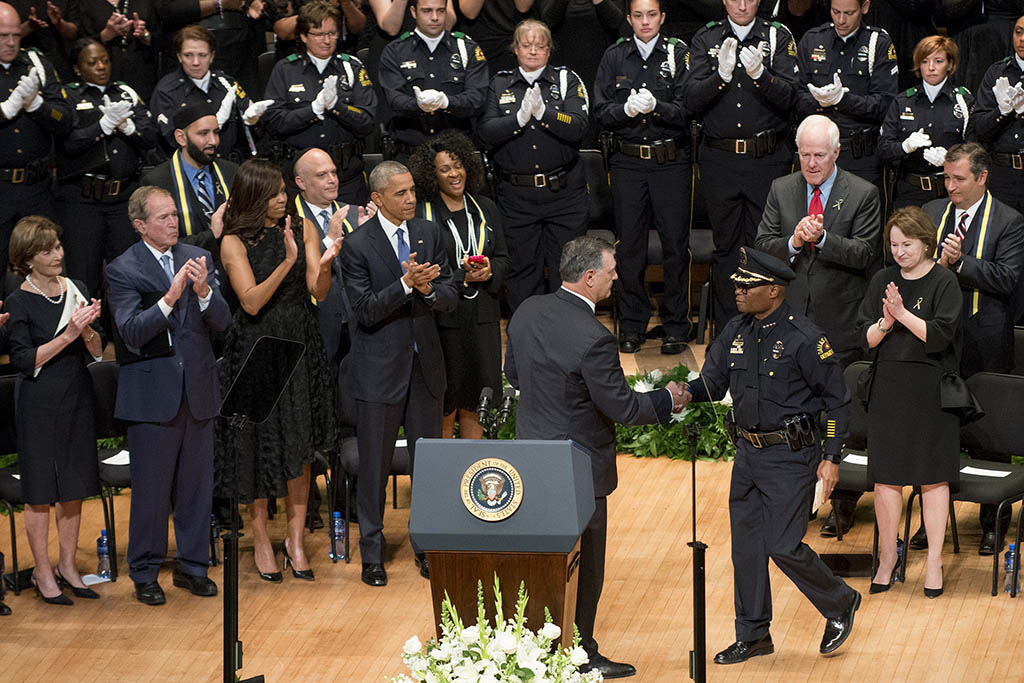 Obama, Bush call for unity at Dallas memorial