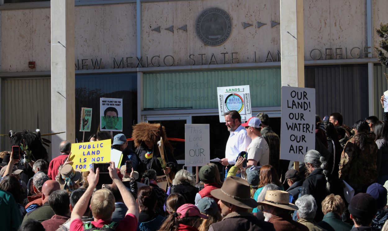 Public lands supporters rally and march in Santa Fe