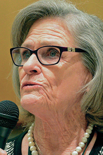 Senator calls on NMSU regents to resign over Carruthers move