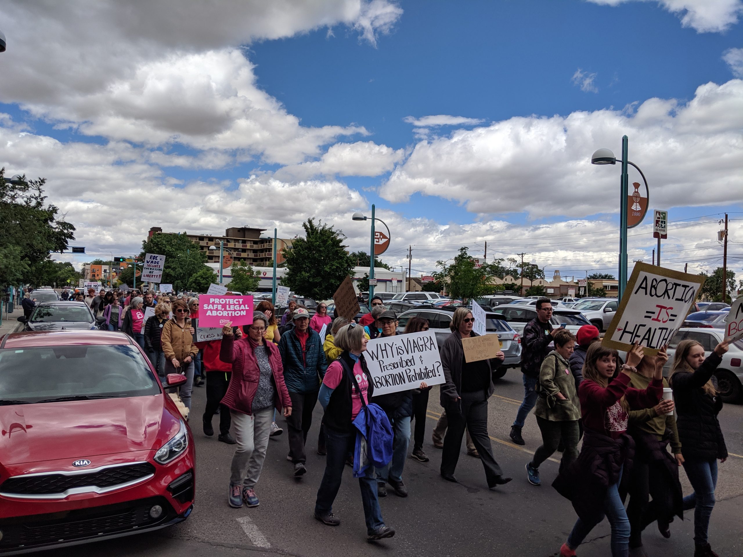Poll shows majority of NM voters support abortion rights