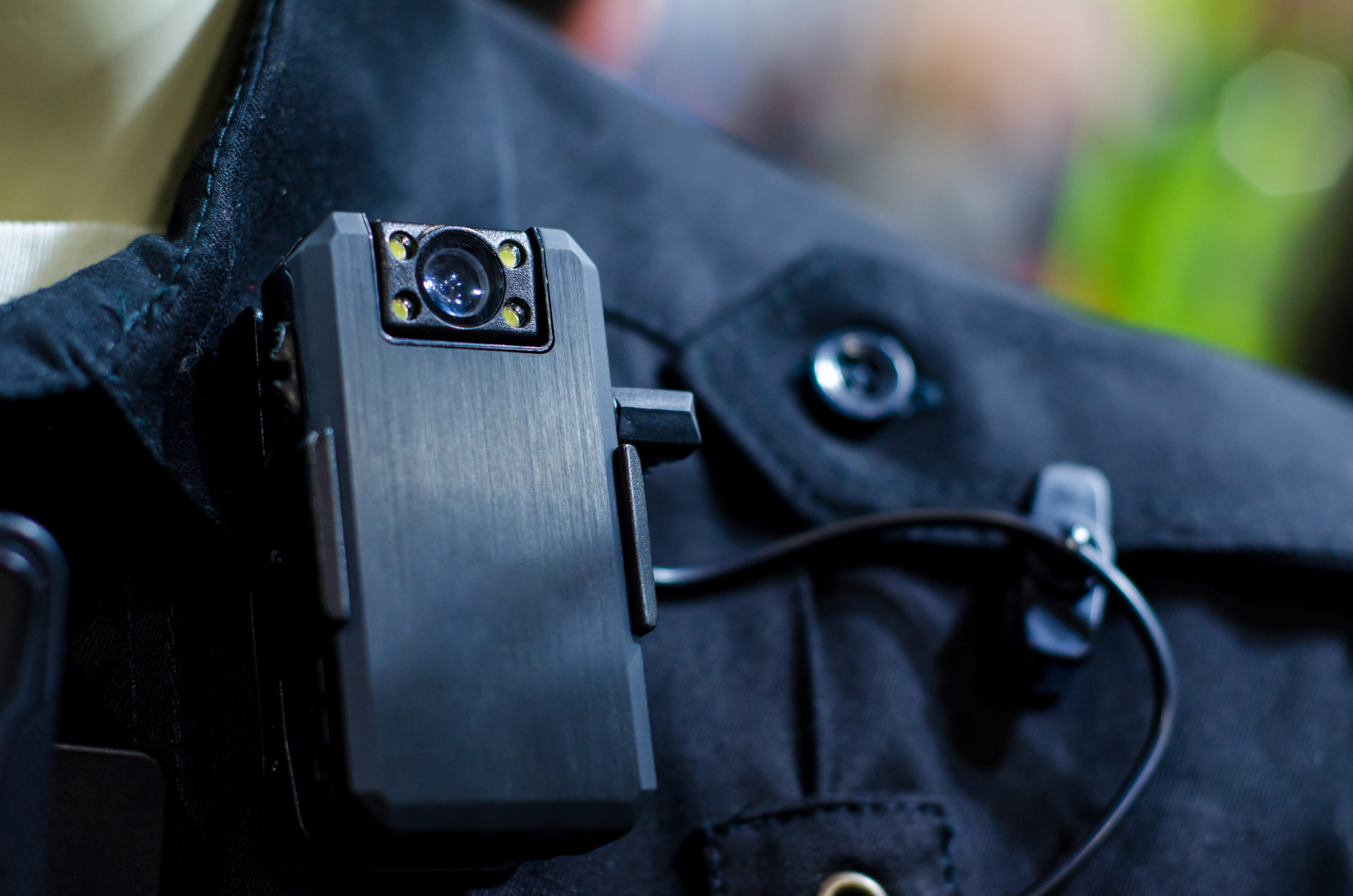 Bill requiring police to wear body cams while on duty heads to governor