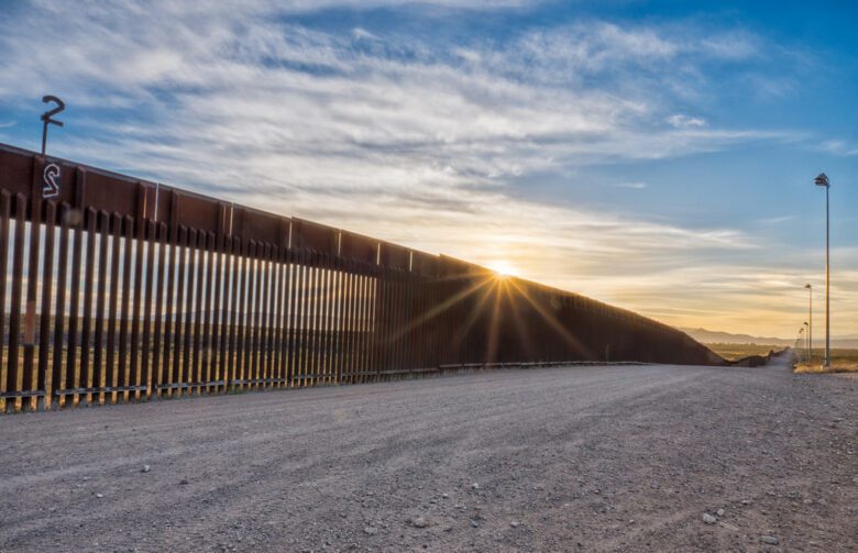 Border fence