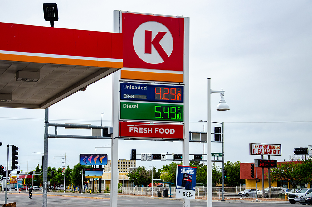 Gas prices at Circle K Gas on Central Ave. and San Pedro Dr SE