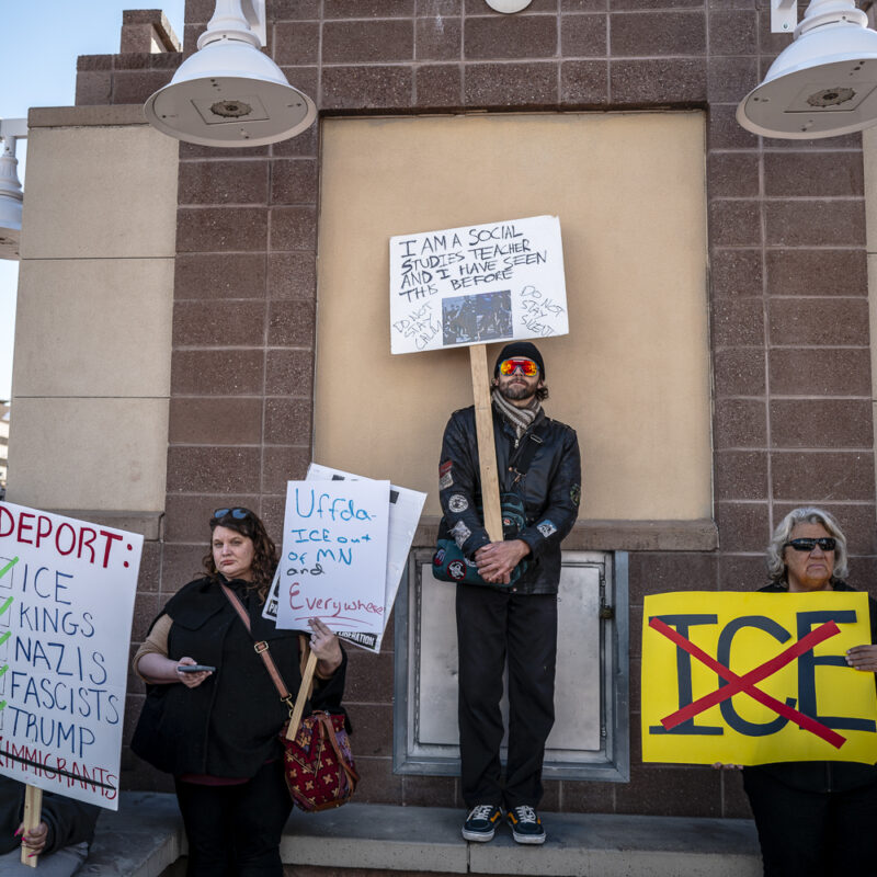 Feds. sue New Mexico, Albuquerque to block anti-ICE laws