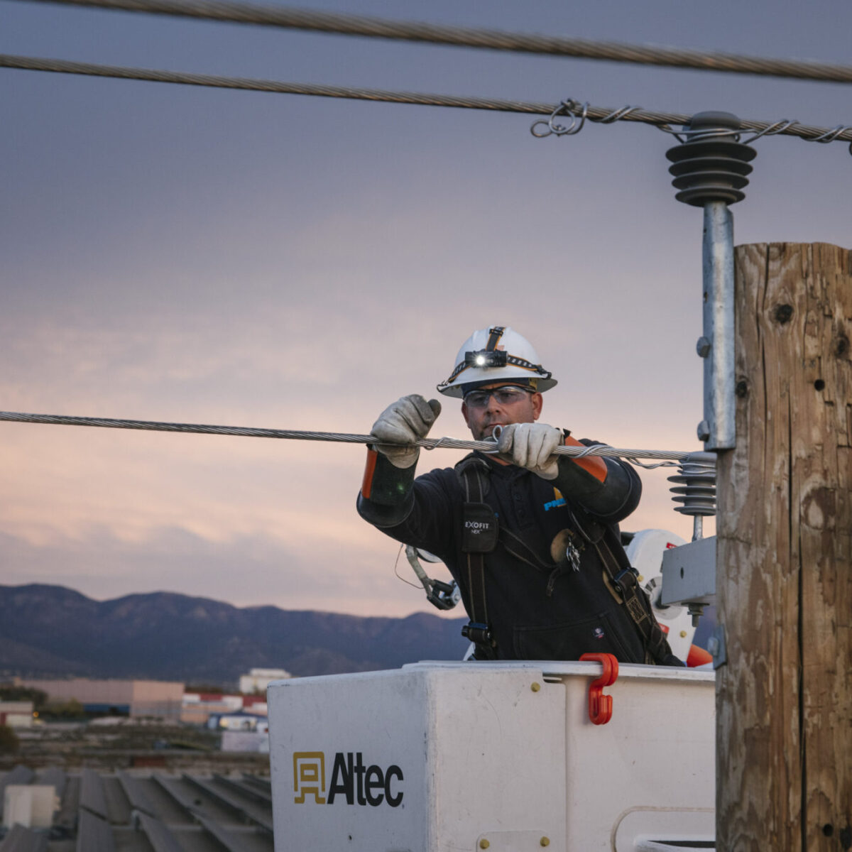 Affulent neighborhoods that blocked PNM substation now face summer power outage warnings