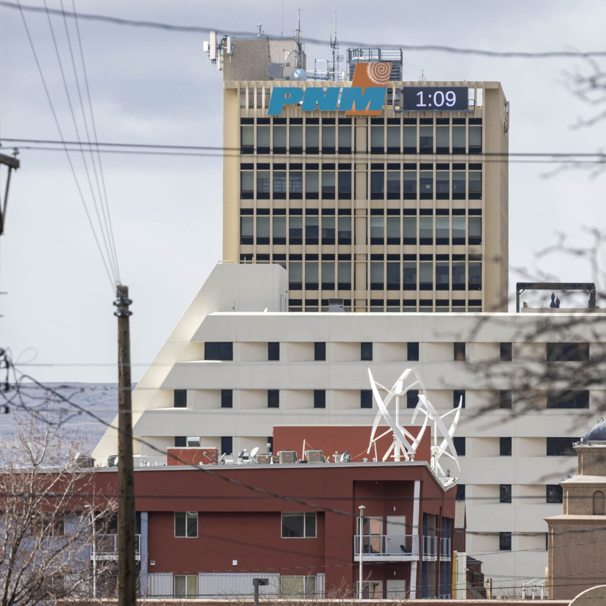 Shocked by ‘extreme’ PNM bills, Alamogordo residents demand answers
