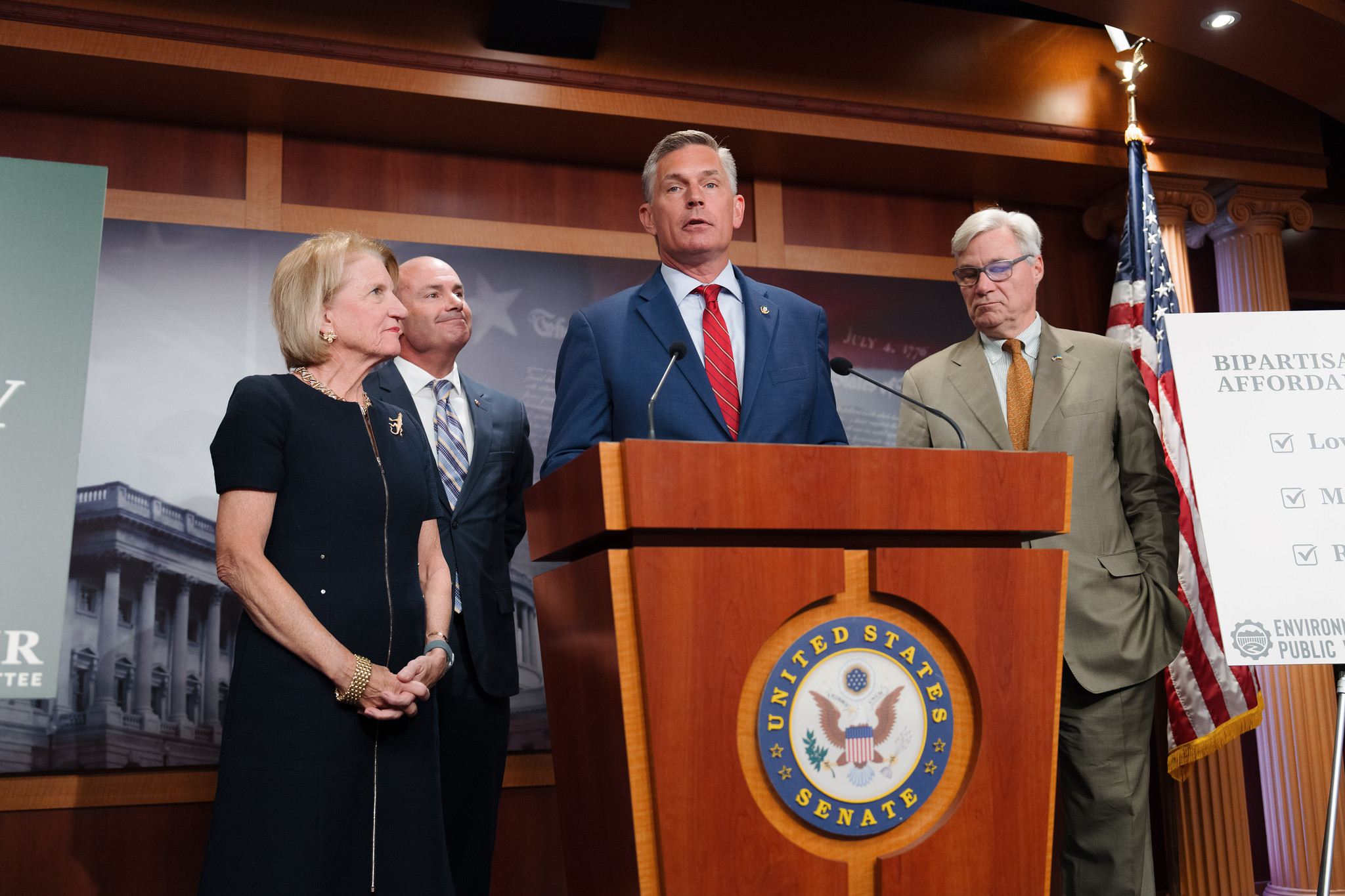 Heinrich-backed permitting reform bill unites Big Oil, clean energy and labor for major overhaul to speed up federal projects