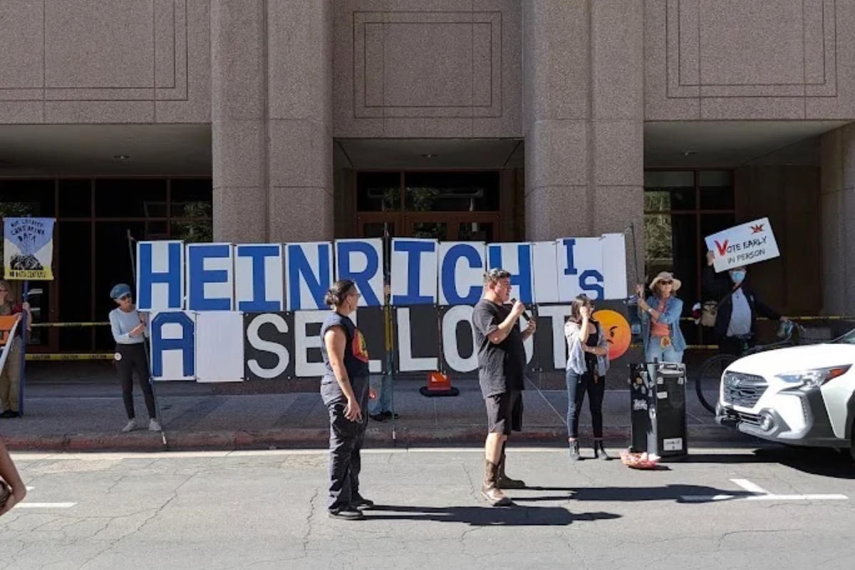 Power down: Students walk out statewide, march on Heinrich’s office to demand leaders ‘pull the plug’ on AI data centers - New Mexico Political Report